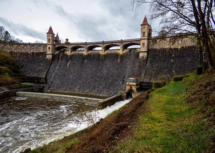 Na Břehu Rybníka Pupek * Kohoutov